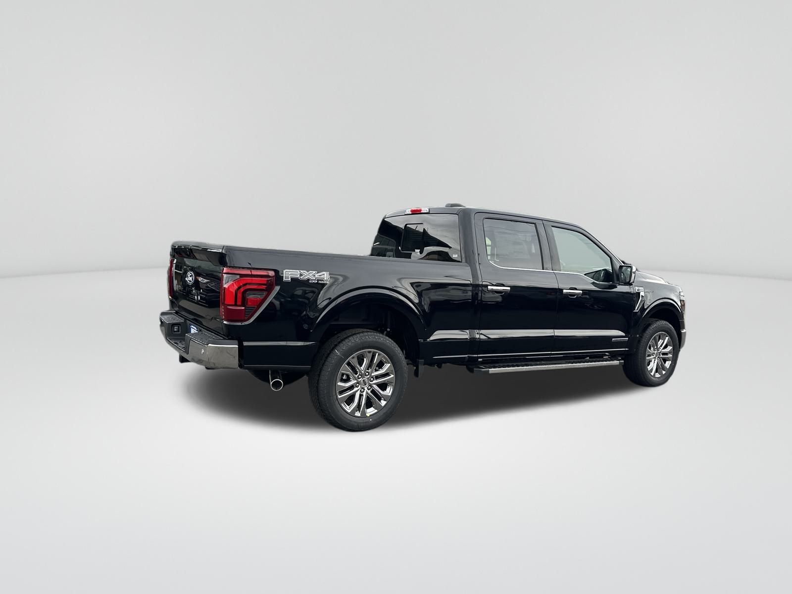 2025 Ford F-150 Lariat photo 4