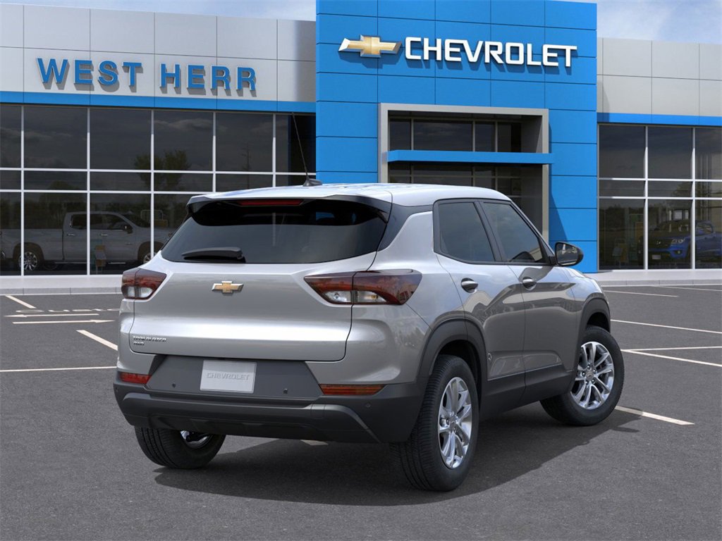 2026 Chevrolet Trailblazer LS photo 3