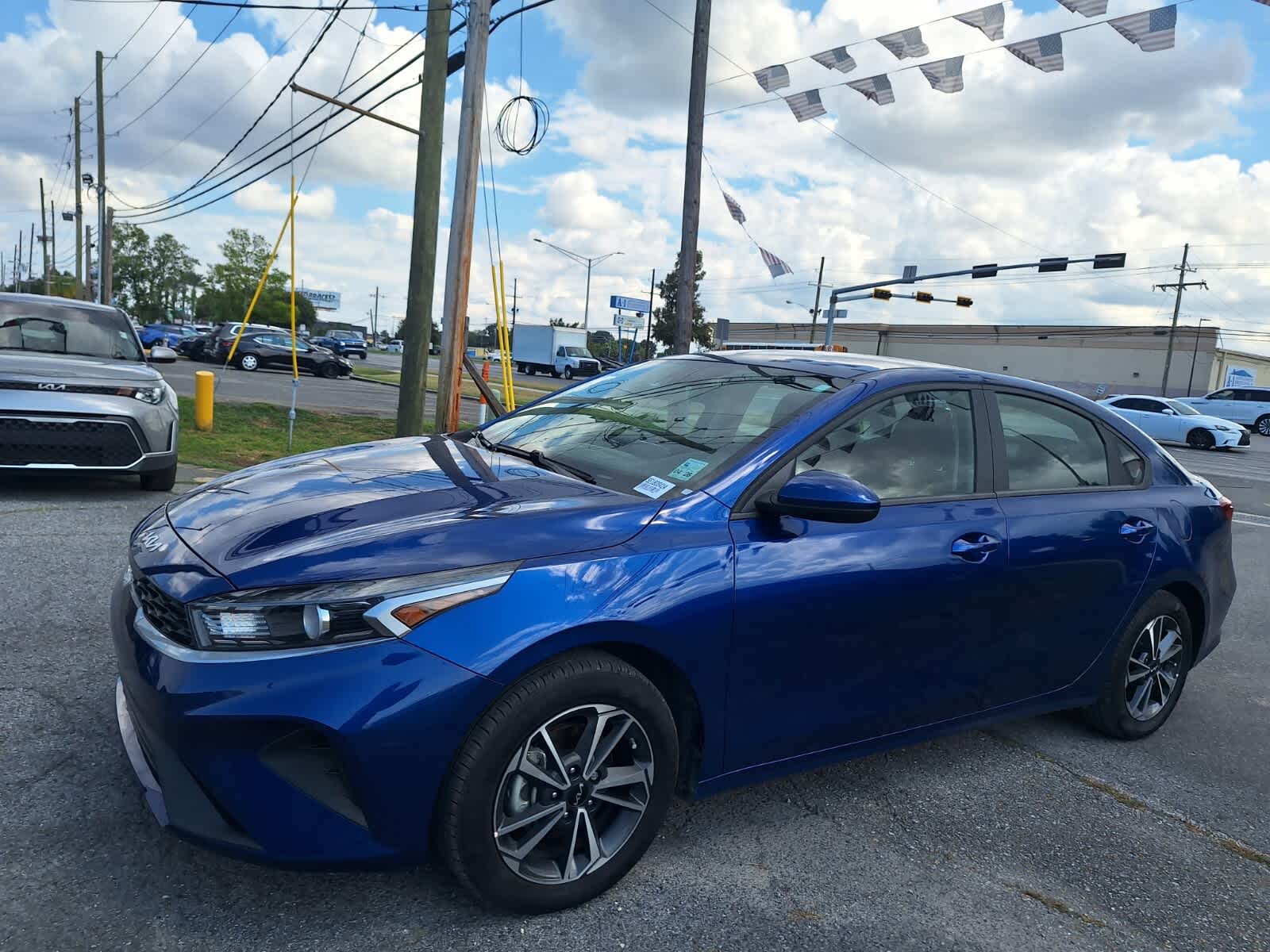 2024 Kia Forte LXS photo 9