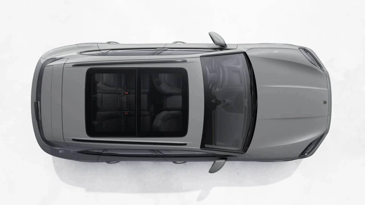 2025 Porsche Cayenne Turbo E-Hybrid photo 5