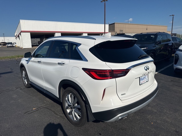 2022 Infiniti QX50 Luxe photo 5
