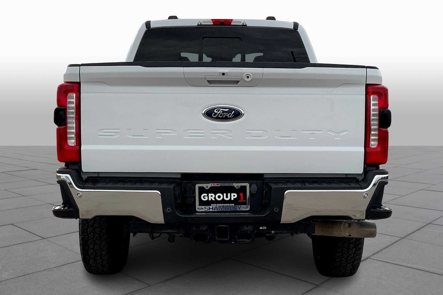 2024 Ford F-250 Lariat photo 4