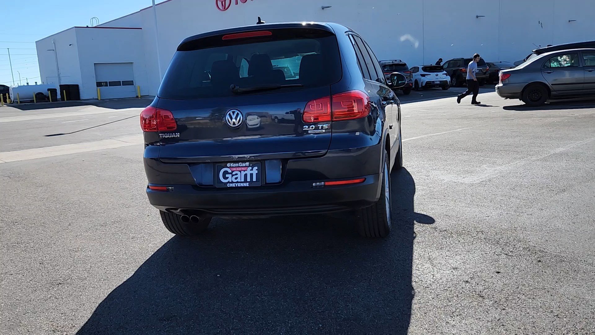 2014 Volkswagen Tiguan SE photo 3