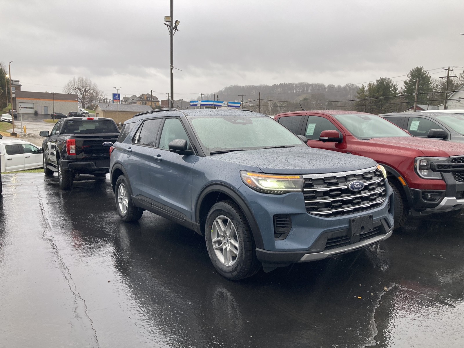 2026 Ford Explorer Active's photo