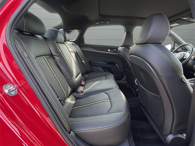 2025 Kia K5 GT photo 13