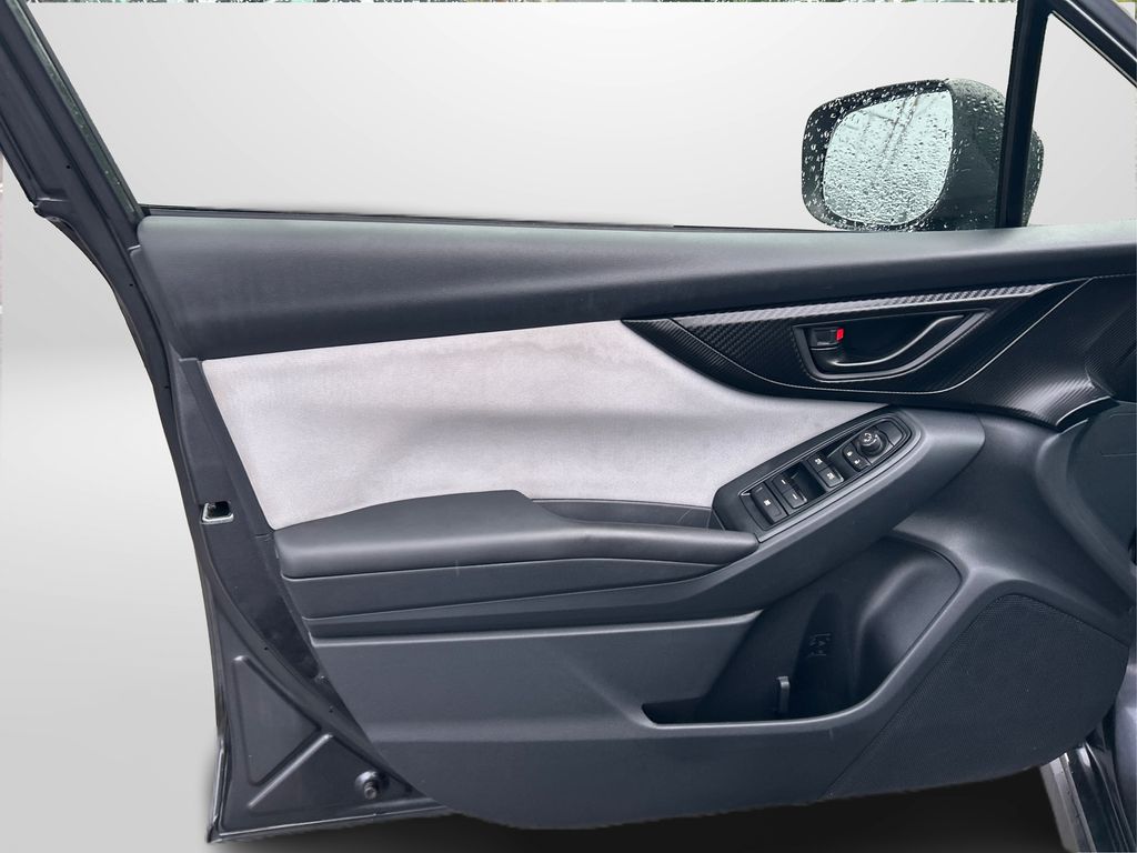 2019 Subaru Crosstrek 2.0i Premium photo 19