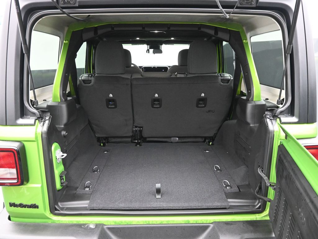 2025 Jeep Wrangler Sport S photo 7