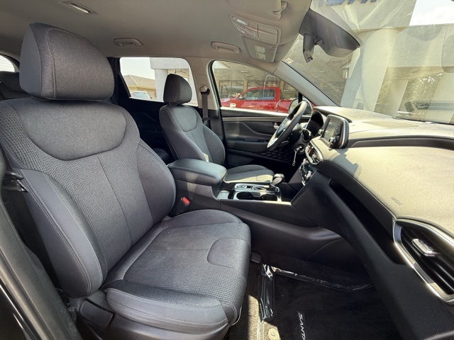 2020 Hyundai Santa Fe SE photo 17