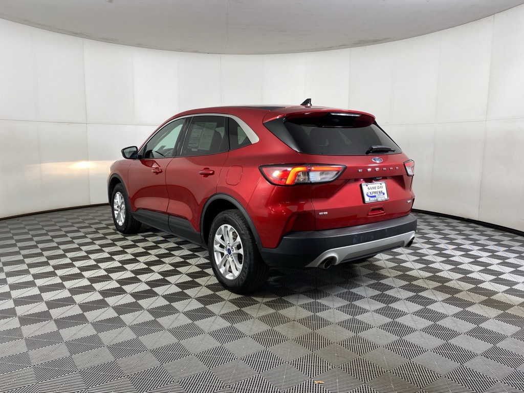 2020 Ford Escape SE photo 11