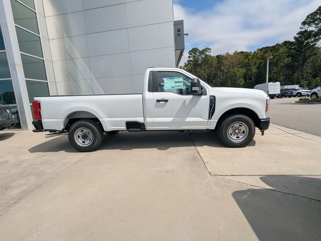 2026 Ford F-250 XL photo 3
