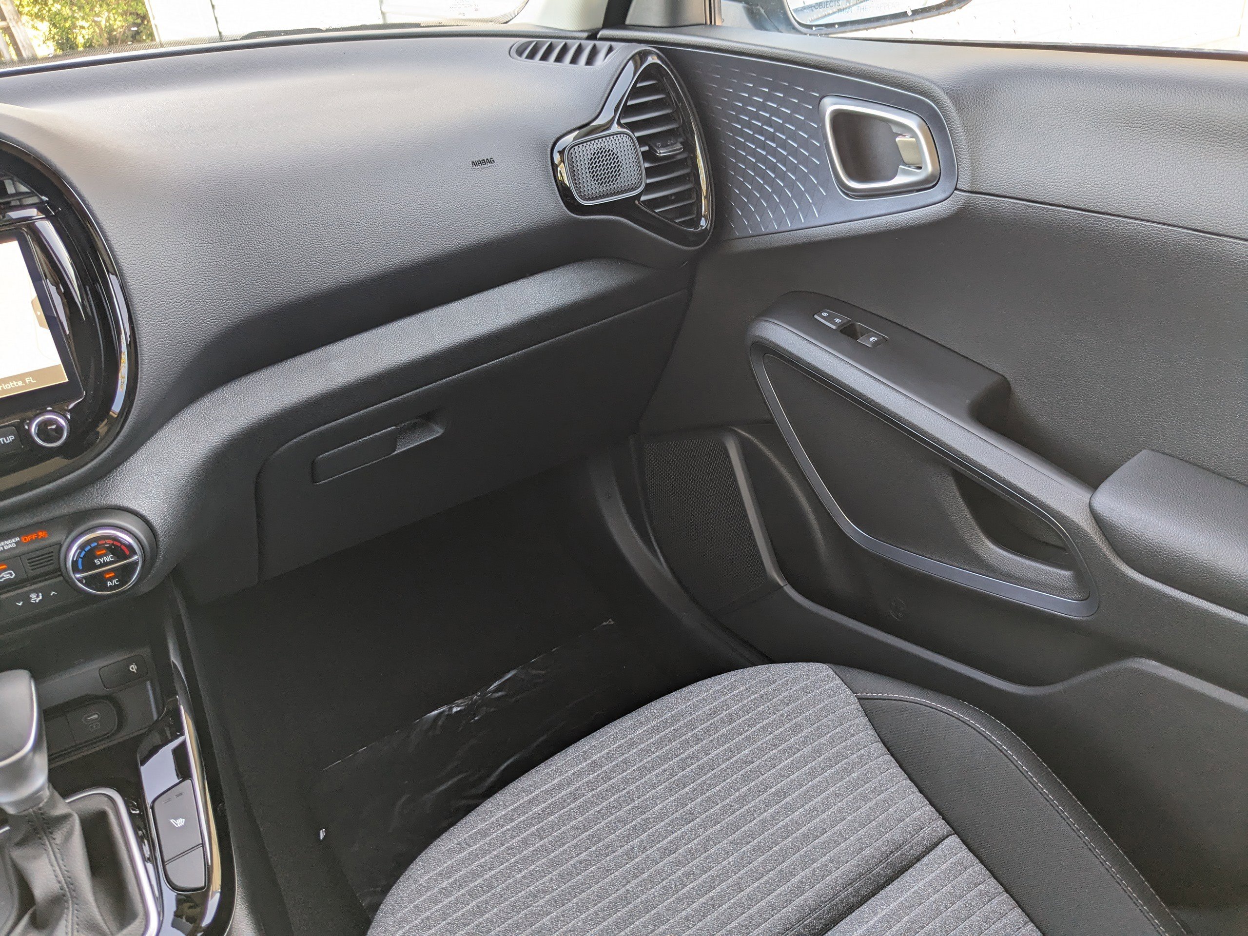 2025 Kia Soul EX photo 18