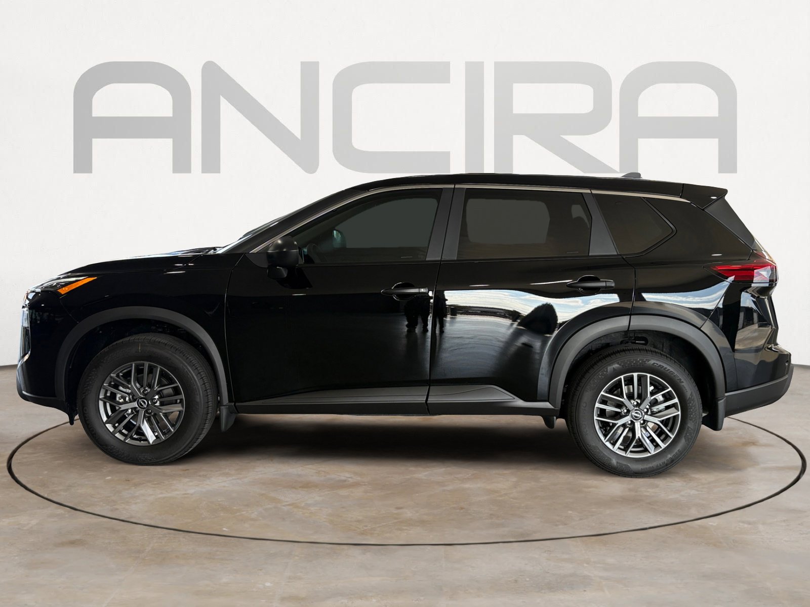 2026 Nissan Rogue S photo 4