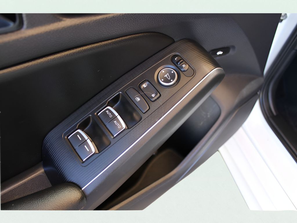 2022 Honda Civic Touring photo 23