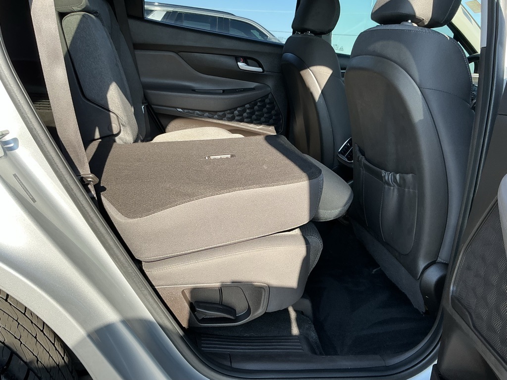 2020 Hyundai Santa Fe SEL photo 30