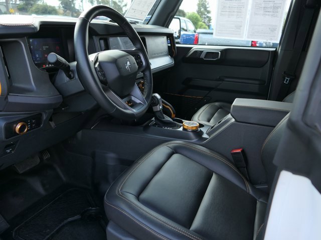 2024 Ford Bronco Badlands photo 11