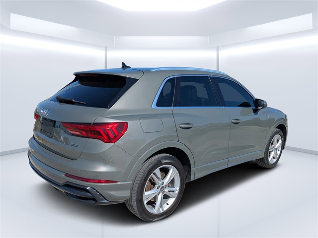 2020 Audi Q3 Premium Plus S line photo 3