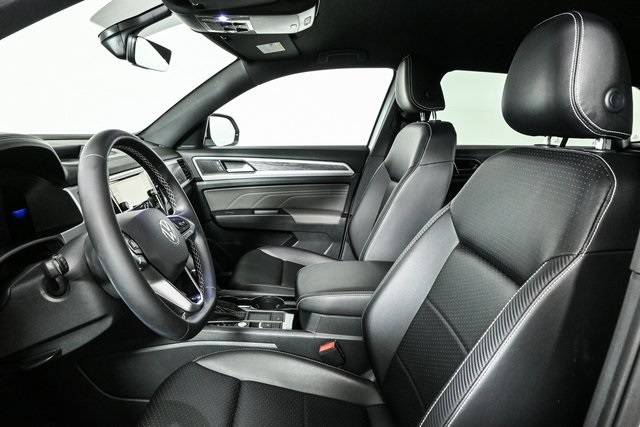 2022 Volkswagen Atlas Cross Sport V6 SE Technology photo 4