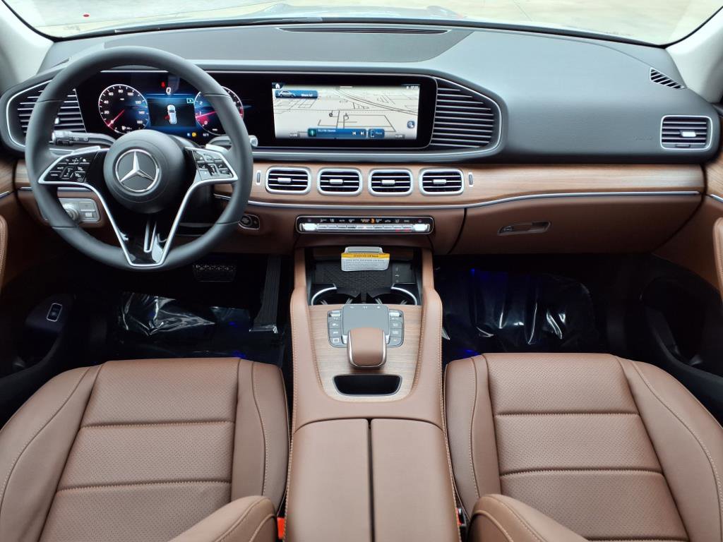 2025 Mercedes Benz GLE 350 4MATIC photo 4