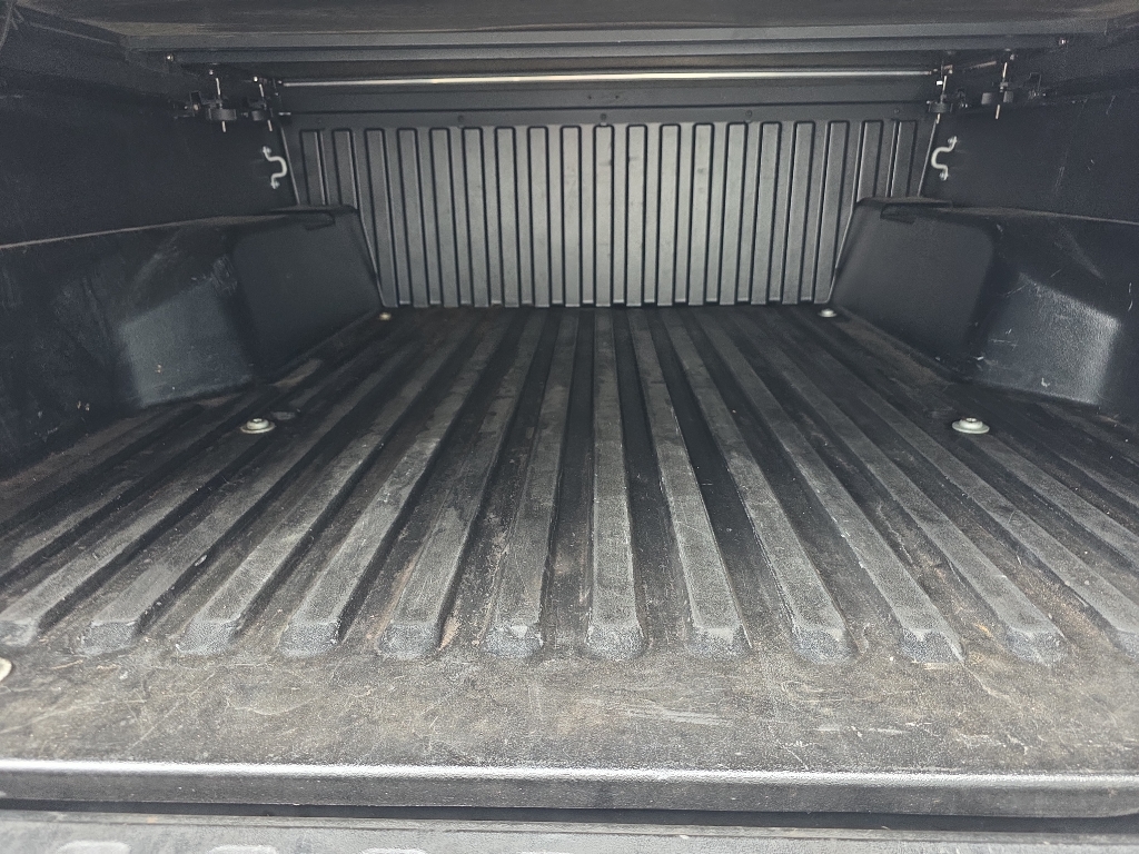 2022 Toyota Tacoma SR5 photo 7