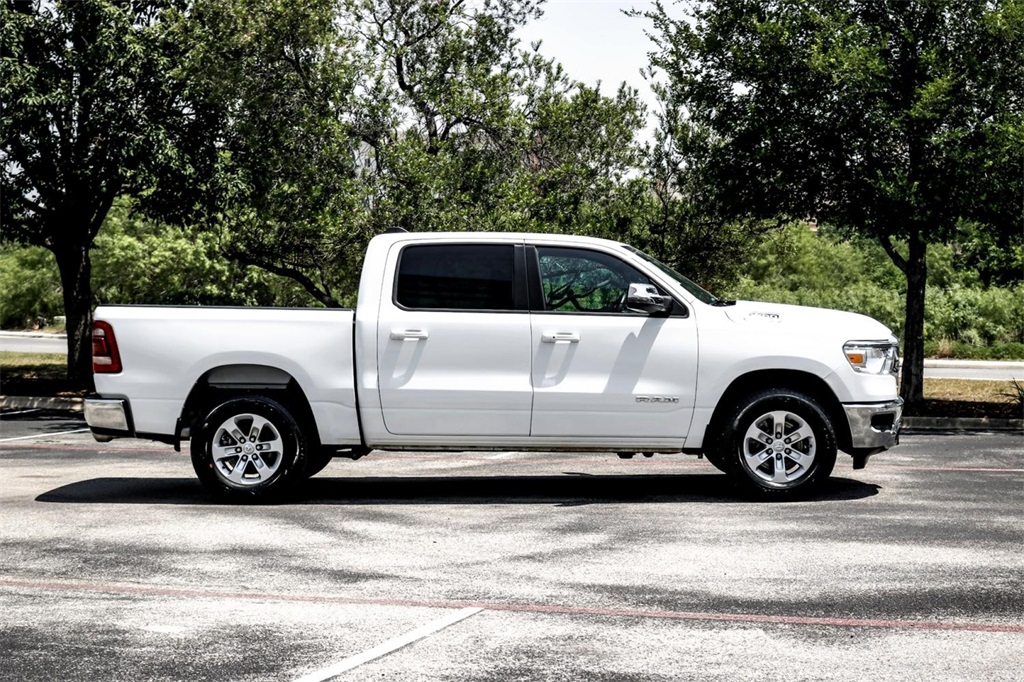 2024 Ram 1500 Laramie photo 4