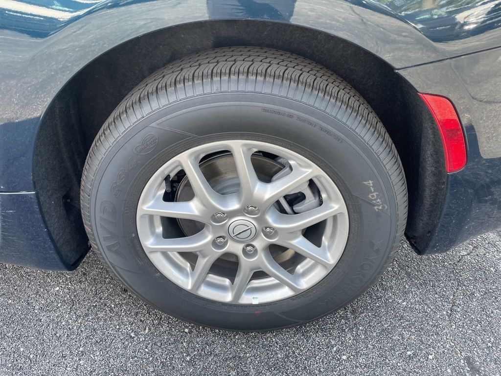 2025 Chrysler Pacifica photo 12