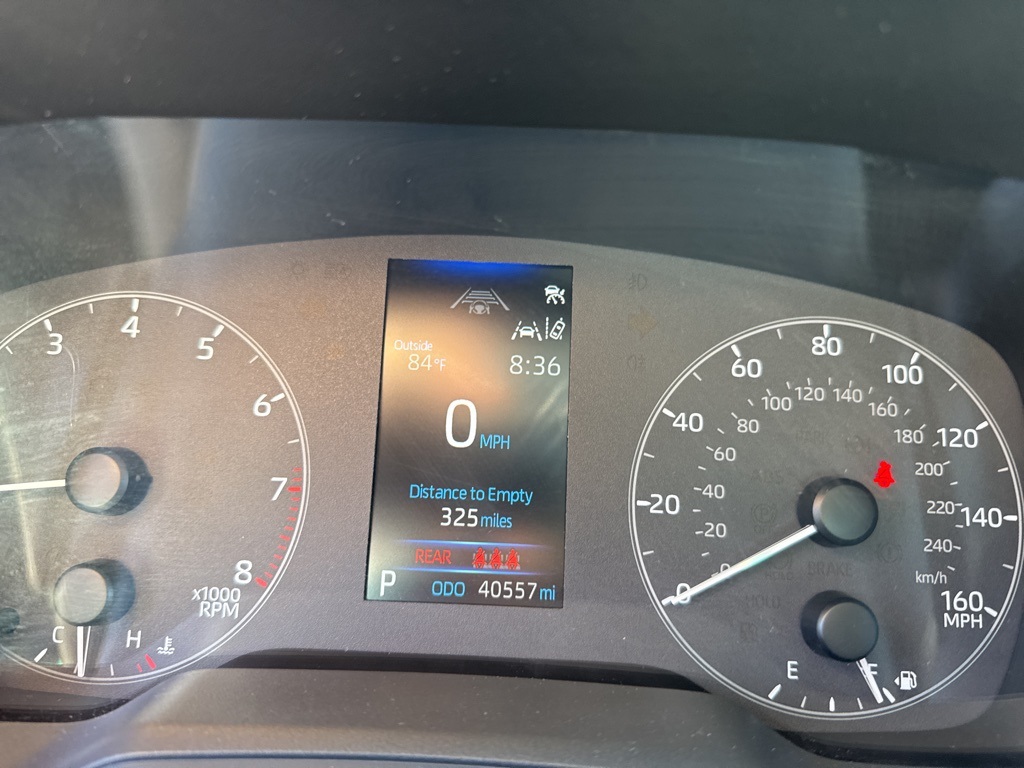 2023 Toyota Corolla LE photo 5