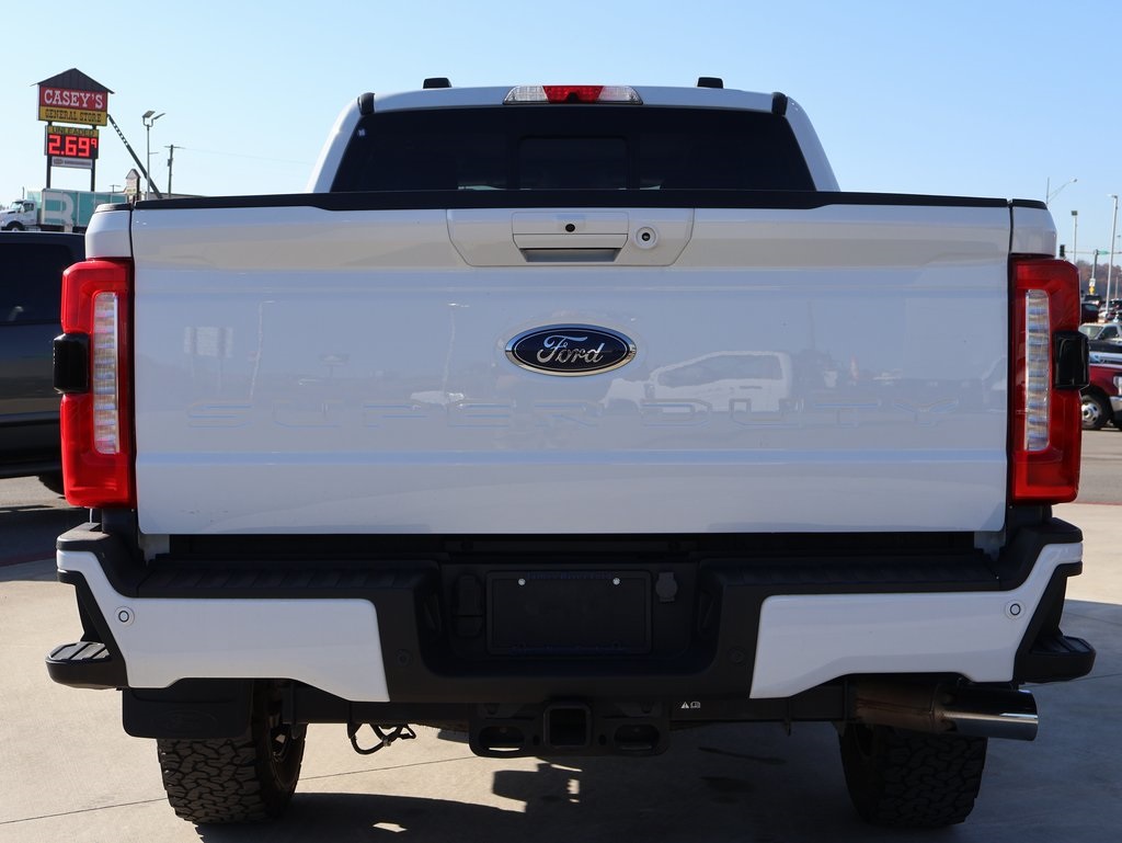 2023 Ford F-250 Lariat photo 4
