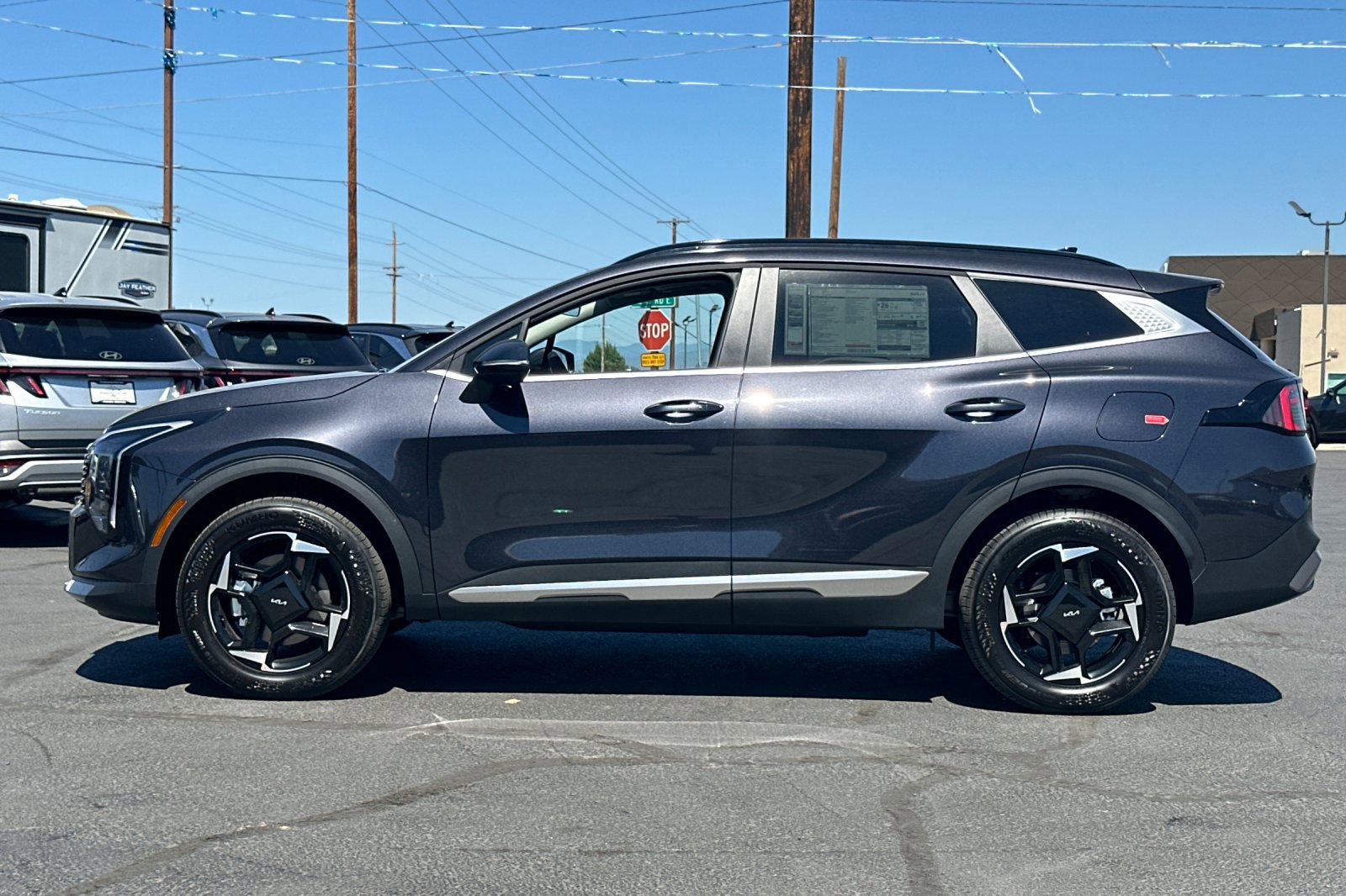 2026 Kia Sportage EX photo 4