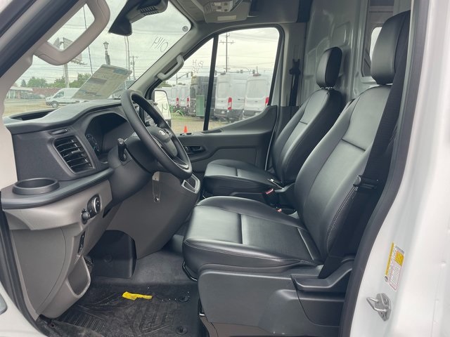 2025 Ford Transit photo 2