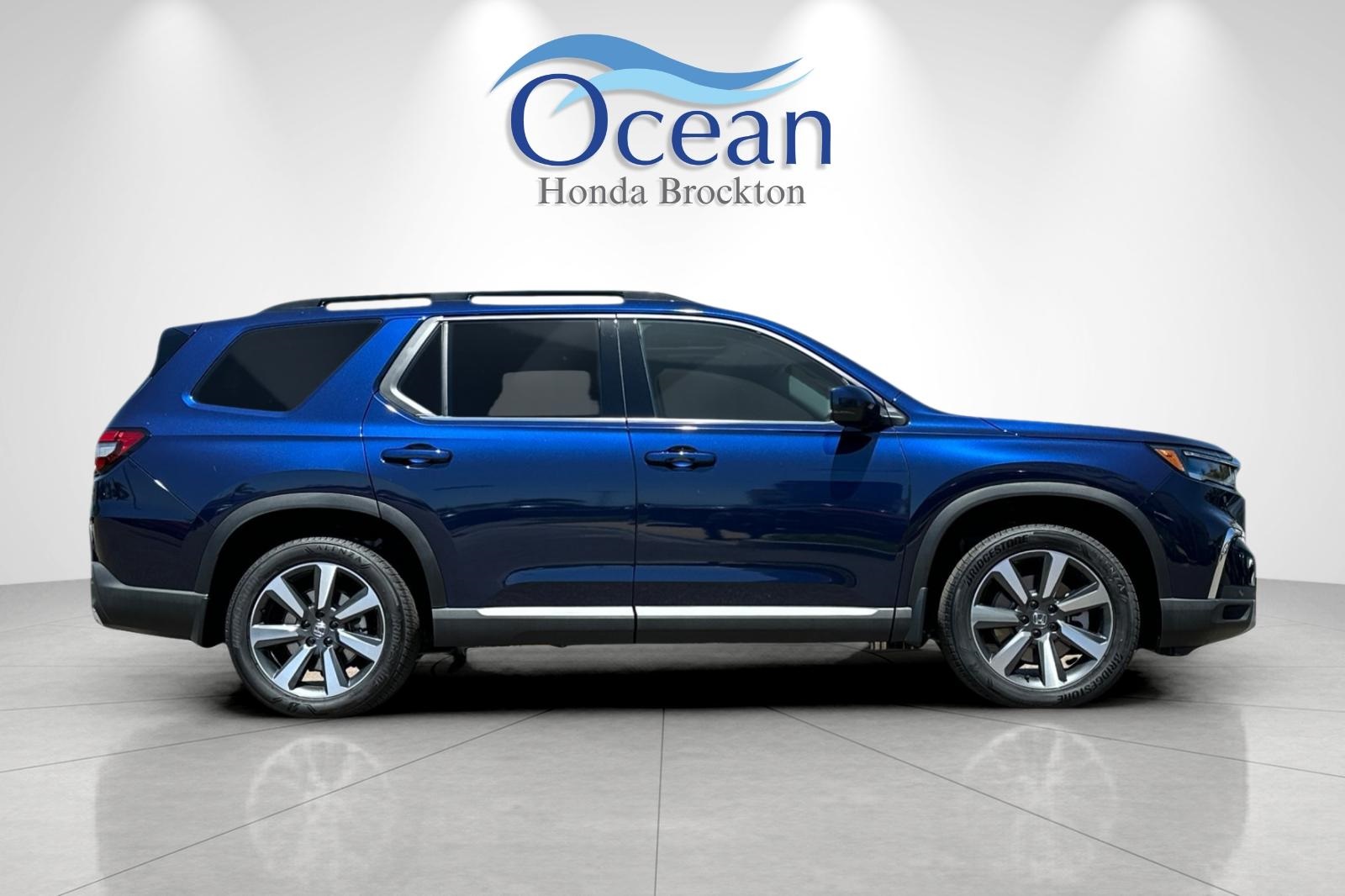 2025 Honda Pilot Touring photo 6