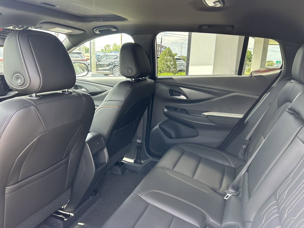 2025 Buick Envista Avenir photo 18