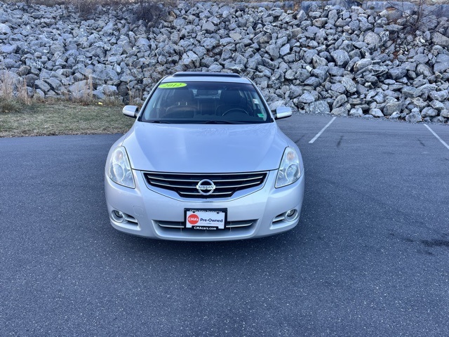 2012 Nissan Altima 3.5 SR photo 2