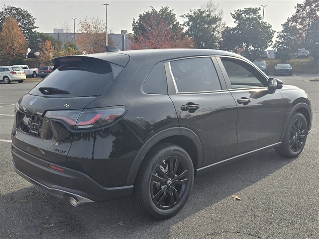 2026 Honda HR-V Sport photo 2