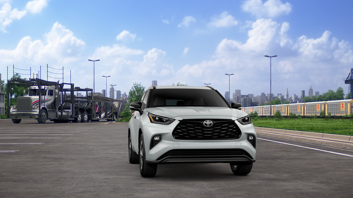 2025 Toyota Highlander Hybrid XLE photo 16
