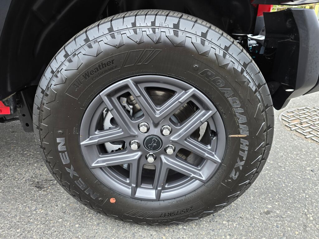 2025 Jeep Wrangler Sport S photo 8