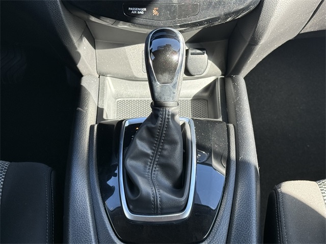 2021 Nissan Rogue Sport SV photo 25