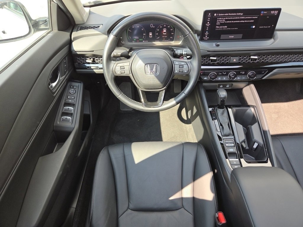 2023 Honda Accord Hybrid EX-L photo 4