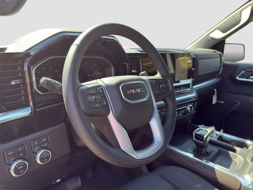 2026 Gmc Sierra 1500 SLT photo 9