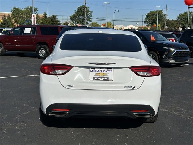 2016 Chrysler 200 S photo 5