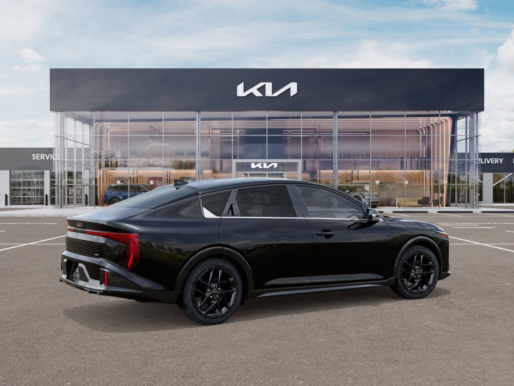 2025 Kia K4 GT-Line Turbo photo 5