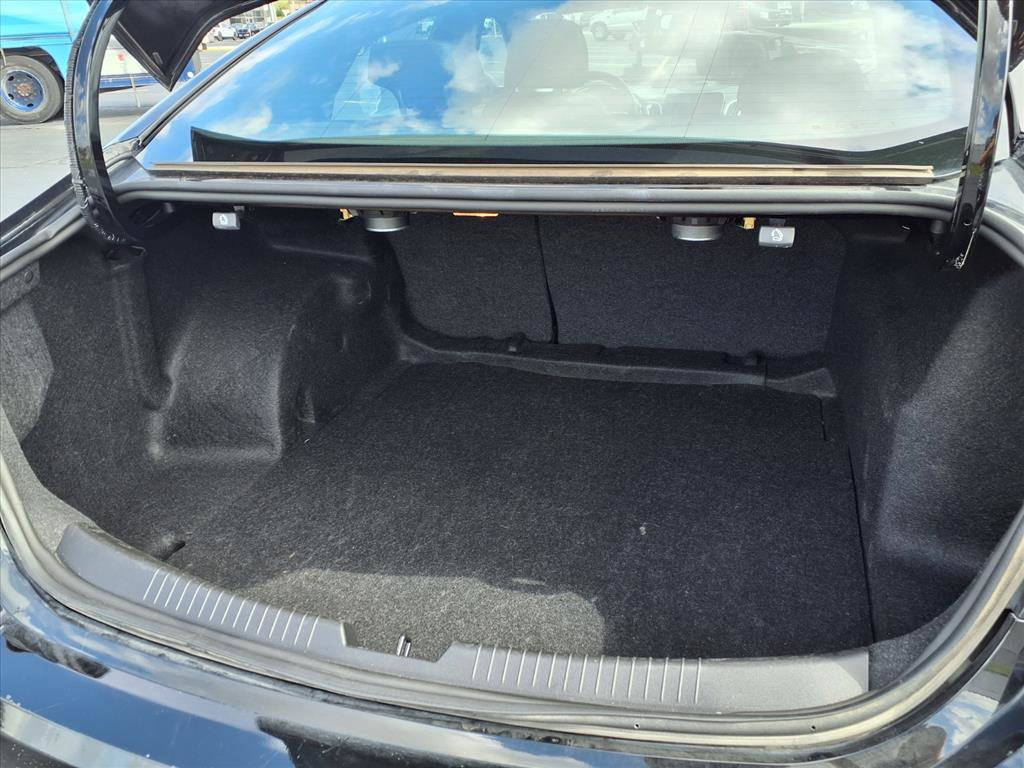 2024 Chevrolet Malibu Premier 2LT photo 28