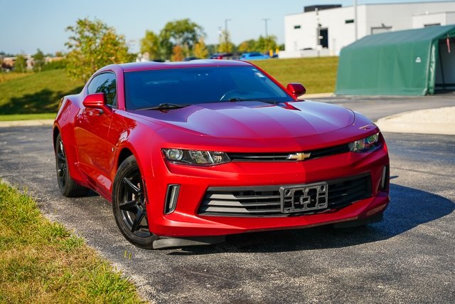 2016 Chevrolet Camaro 1LT photo 3