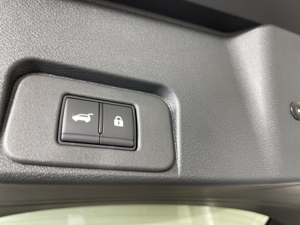2026 Nissan Rogue Platinum photo 40