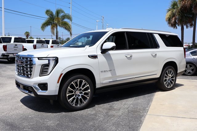 2025 Gmc Yukon XL Denali photo 4