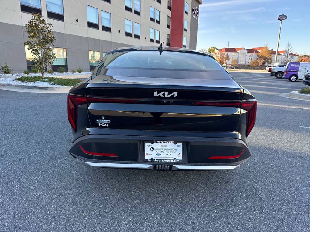 2025 Kia K4 EX photo 4