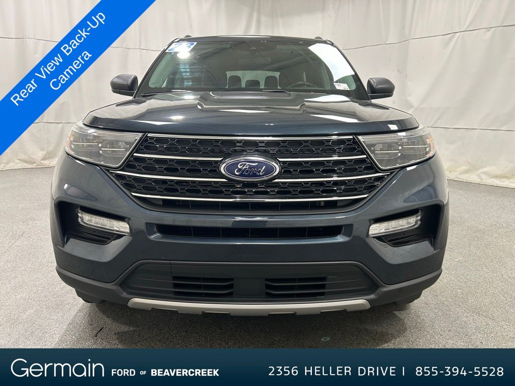 2023 Ford Explorer XLT photo 2