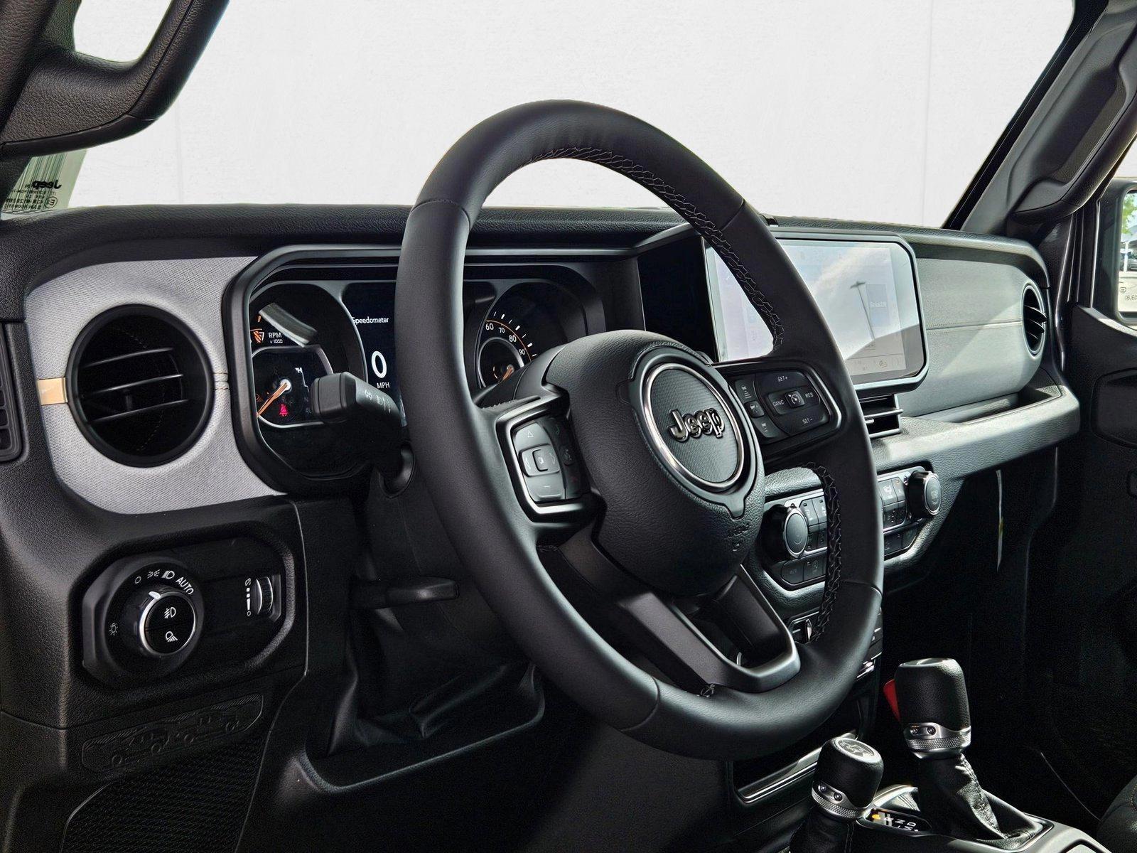 2025 Jeep Gladiator Sport S photo 3