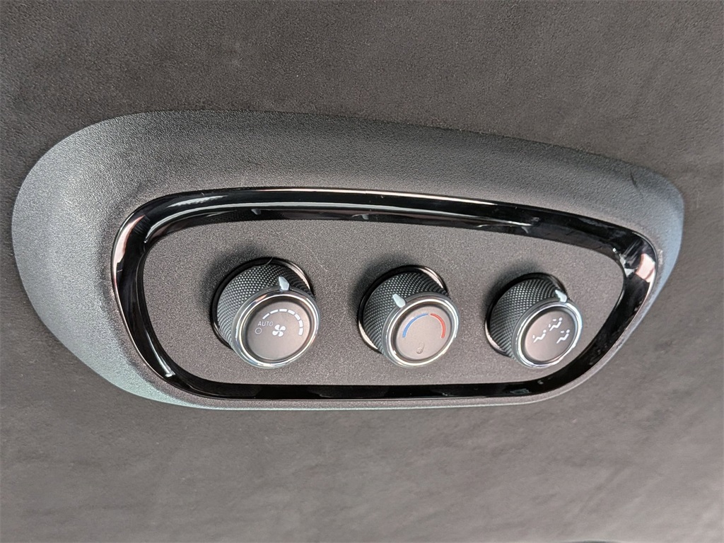 2023 Dodge Durango R/T Premium photo 27