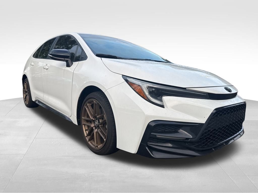 2024 Toyota Corolla SE photo 3
