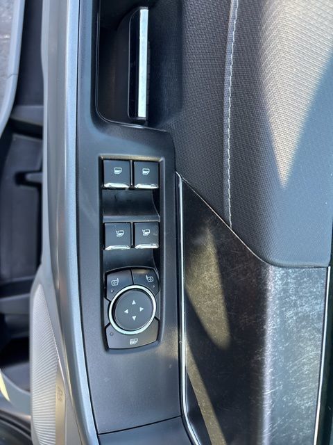 2022 Ford F-150 XLT photo 15